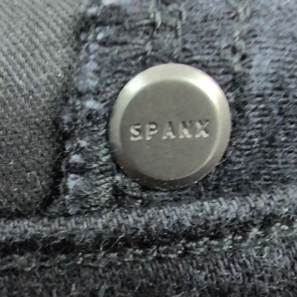 SPANX Black Flare Leg Pants - Size XL Petite - Picture 10 of 11
